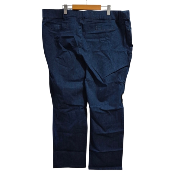 Chic Classic Collection Plus Size Pull On Jeans 24W - Picture 6 of 7